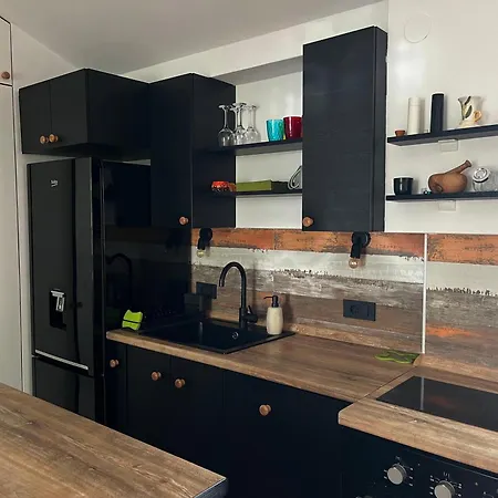 Apartament Urban Oasis